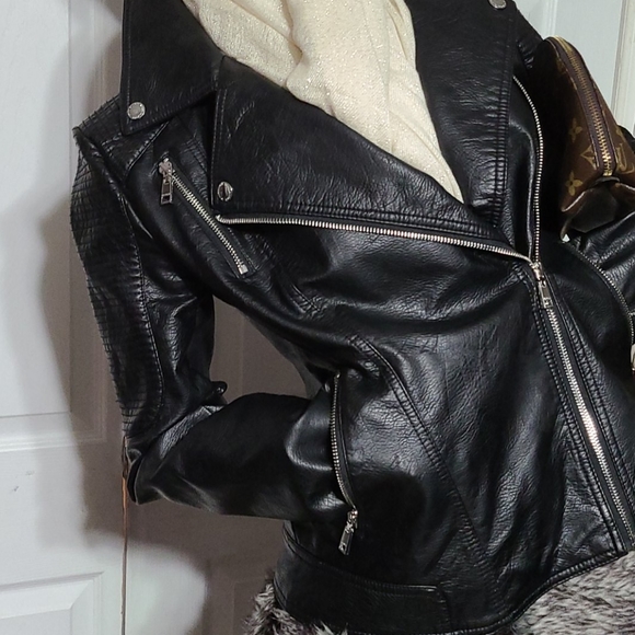 Tommy Hilfiger Jacket - Picture 2 of 6